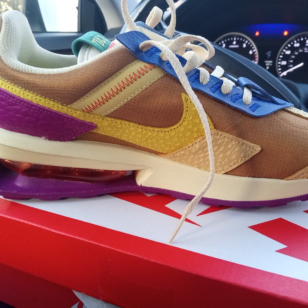 PreDay Air Nike